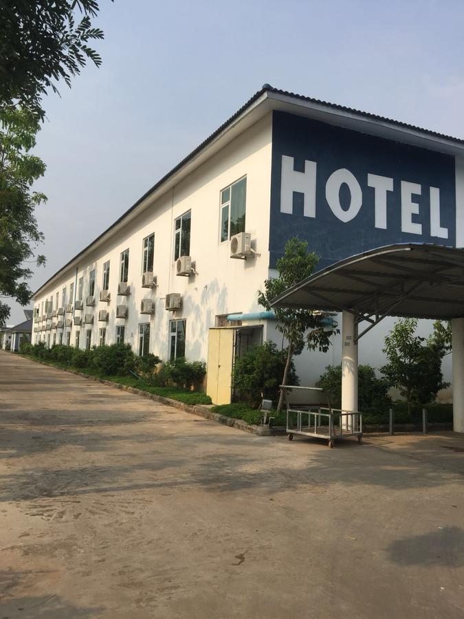 Bavet Garden Hotel Exterior photo